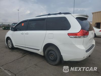 Drugie zdjęcie samochodu z przodu: 2013 TOYOTA SIENNA XLE VIN:5TDYK3DC3DS373250 - miniatura