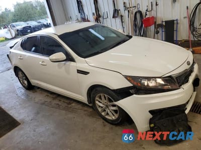 Czwarte zdjęcie samochodu z boku: 2011 KIA OPTIMA LX VIN:KNAGM4A78B5195578 - miniatura