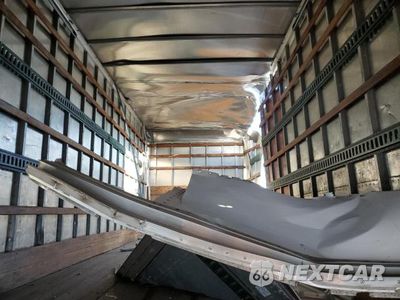 Zdjęcie 6 z 10 samochodu: 2004 INTERNATIONAL 4300 BOX TRUCK VIN:1HTMMAAM54H651177 - miniatura