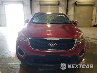 Piąte zdjęcie samochodu w środku: 2016 KIA SORENTO LX VIN:5XYPGDA36GG049475 - miniatura