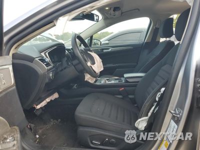 Zdjęcie 7 z 12 samochodu: 2020 FORD FUSION SE VIN:3FA6P0T94LR218789 - miniatura