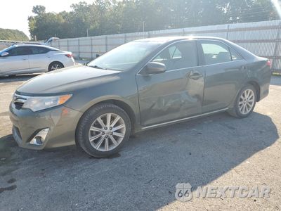 2013 TOYOTA CAMRY L 4T1BF1FK3DU704452 - główne zdjęcie licytacji z USA - miniatura