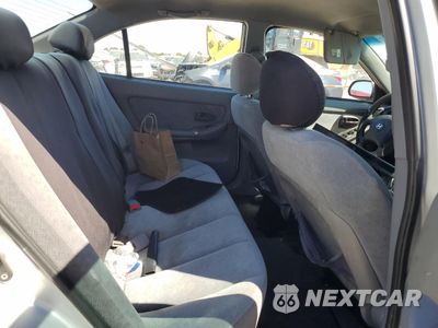 Zdjęcie 10 z 12 samochodu: 2004 HYUNDAI ELANTRA GLS VIN:KMHDN46D14U856017 - miniatura