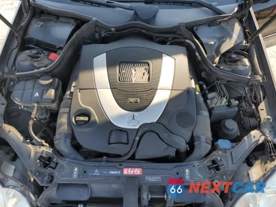 Zdjęcie 11 z 15 samochodu: 2007 MERCEDES-BENZ CLK 550 VIN:WDBTJ72H27F206772 - miniatura