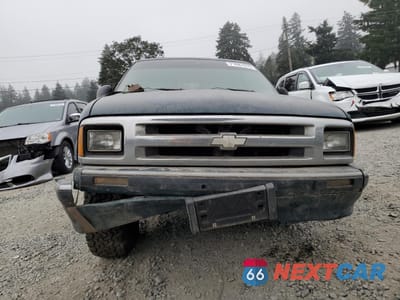 Piąte zdjęcie samochodu w środku: 1997 CHEVROLET S TRUCK S10 VIN:1GCCS1940VK146641 - miniatura