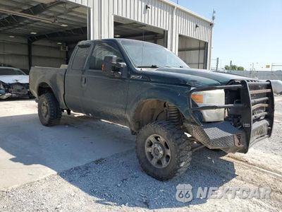Czwarte zdjęcie samochodu z boku: 2011 FORD F250 SUPER DUTY VIN:1FT7X2B62BEB82118 - miniatura