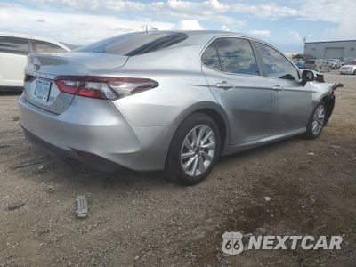 Trzecie zdjęcie samochodu z tyłu: 2023 TOYOTA CAMRY LE VIN:4T1C11AK0PU815460 - miniatura