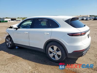 Drugie zdjęcie samochodu z przodu: 2019 PORSCHE CAYENNE VIN:WP1AA2AY8KDA07032 - miniatura