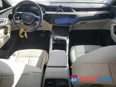 Zdjęcie 8 z 13 samochodu: 2021 AUDI E-TRON SPORTBACK PREMIUM PLUS VIN:WA12AAGE9MB001410 - miniatura