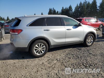 Trzecie zdjęcie samochodu z tyłu: 2017 KIA SORENTO LX VIN:5XYPGDA57HG321583 - miniatura