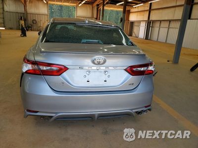 Zdjęcie 6 z 12 samochodu: 2020 TOYOTA CAMRY SE VIN:4T1G11AK6LU508743 - miniatura