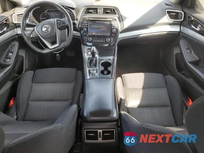 Zdjęcie 8 z 12 samochodu: 2016 NISS MAXIMA 3.5S VIN:1N4AA6AP8GC421365 - miniatura