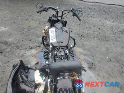 Zdjęcie 6 z 9 samochodu: 2011 HARLEY-DAVIDSON FLHX VIN:1HD1KB418BB624387 - miniatura