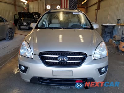 Piąte zdjęcie samochodu w środku: 2008 KIA RONDO LX VIN:KNAFG526787166827 - miniatura