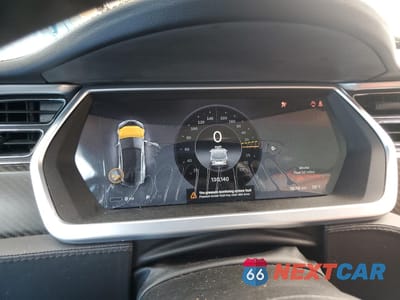 Zdjęcie 9 z 14 samochodu: 2013 TESLA MODEL S VIN:5YJSA1CPXDFP07277 - miniatura