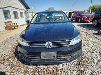 Piąte zdjęcie samochodu w środku: 2017 VOLKSWAGEN JETTA SE VIN:3VWB67AJ8HM301726 - miniatura