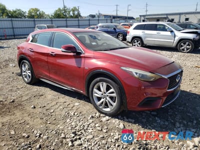 Czwarte zdjęcie samochodu z boku: 2018 INFINITI QX30 BASE VIN:SJKCH5CP7JA059986 - miniatura