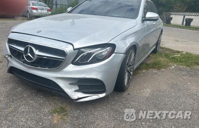 Drugie zdjęcie samochodu z przodu: 2018 MERCEDES-BENZ E 300 4MATIC VIN:WDDZF4KB9JA435600 - miniatura