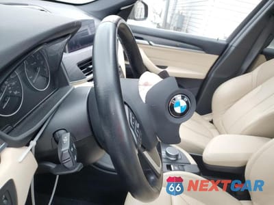 Zdjęcie 8 z 12 samochodu: 2018 BMW X1 XDRIVE28I VIN:WBXHT3C32J5F89578 - miniatura