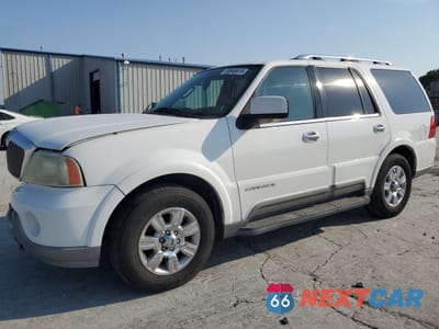 2004 LINCOLN NAVIGATOR 5LMFU27R54LJ26348 - główne zdjęcie licytacji z USA - miniatura