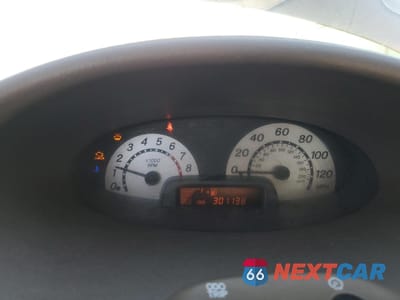 Zdjęcie 9 z 14 samochodu: 2003 TOYOTA ECHO VIN:JTDBT123530285795 - miniatura