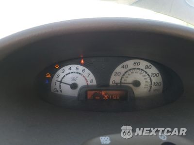 Zdjęcie 9 z 14 samochodu: 2003 TOYOTA ECHO VIN:JTDBT123530285795 - miniatura