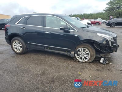 Czwarte zdjęcie samochodu z boku: 2021 CADILLAC XT5 LUXURY VIN:1GYKNBR49MZ217084 - miniatura