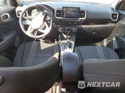 Zdjęcie 8 z 16 samochodu: 2024 HYUNDAI VENUE SEL VIN:KMHRC8A32RU285534 - miniatura