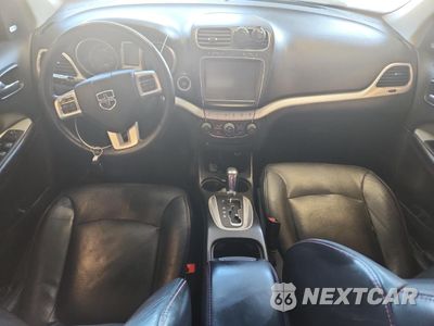 Zdjęcie 8 z 15 samochodu: 2019 DODGE JOURNEY VIN:3C4PDDEG3KT758954 - miniatura