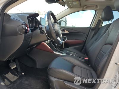 Zdjęcie 7 z 17 samochodu: 2018 MAZDA CX-3 TOURING VIN:JM1DKDC77J0305654 - miniatura