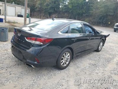 Trzecie zdjęcie samochodu z tyłu: 2019 HYUNDAI SONATA SE VIN:5NPE24AF9KH817418 - miniatura
