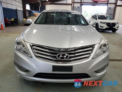 Piąte zdjęcie samochodu w środku: 2012 HYUNDAI AZERA GLS VIN:KMHFG4JGXCA125557 - miniatura