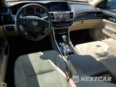 Zdjęcie 8 z 12 samochodu: 2017 HONDA ACCORD LX VIN:1HGCR2F36HA202333 - miniatura