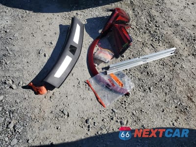 Zdjęcie 13 z 15 samochodu: 2023 CADILLAC XT5 PREMIUM LUXURY VIN:1GYKNDRS6PZ186875 - miniatura