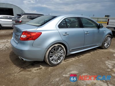 Trzecie zdjęcie samochodu z tyłu: 2012 SUZUKI KIZASHI SPORT SLS VIN:JS2RE9A87C6100377 - miniatura