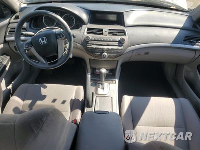 Zdjęcie 8 z 12 samochodu: 2012 HONDA ACCORD LX VIN:1HGCP2F37CA235436 - miniatura