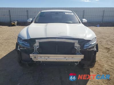 Piąte zdjęcie samochodu w środku: 2018 JAGUAR F-PACE R - SPORT VIN:SADCL2FX6JA329256 - miniatura