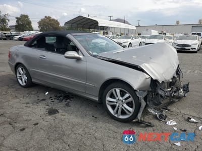 Czwarte zdjęcie samochodu z boku: 2006 MERCEDES-BENZ CLK 350 VIN:WDBTK56H46F192206 - miniatura