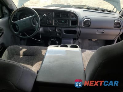 Zdjęcie 8 z 14 samochodu: 2001 DODGE RAM 2500 VIN:3B7KF23671G181789 - miniatura