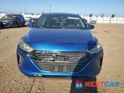 Piąte zdjęcie samochodu w środku: 2017 HYUNDAI IONIQ SEL VIN:KMHC75LC5HU046371 - miniatura