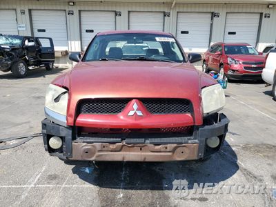 Piąte zdjęcie samochodu w środku: 2008 MITSUBISHI RAIDER LS VIN:1Z7HC22K48S572116 - miniatura