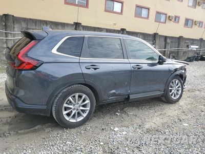 Trzecie zdjęcie samochodu z tyłu: 2026 HONDA CR-V EX VIN:2HKRS3H42TH305484 - miniatura