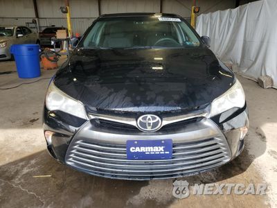 Piąte zdjęcie samochodu w środku: 2017 TOYOTA CAMRY LE VIN:4T1BF1FK8HU386690 - miniatura