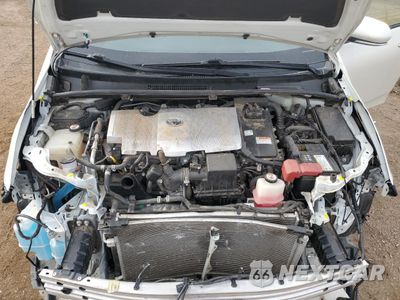 Zdjęcie 11 z 14 samochodu: 2019 TOYOTA PRIUS VIN:JTDKARFU4K3088296 - miniatura