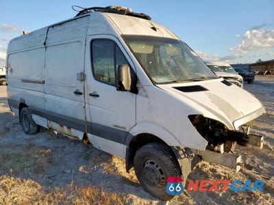 Czwarte zdjęcie samochodu z boku: 2008 DODGE SPRINTER 3500 VIN:WD0PF445785260153 - miniatura