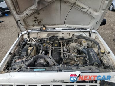 Zdjęcie 12 z 15 samochodu: 2001 JEEP CHEROKEE SPORT VIN:1J4FF48S81L631689 - miniatura