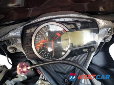 Zdjęcie 7 z 8 samochodu: 2011 SUZUKI GSX-R600 VIN:JS1GN7FAXB2103355 - miniatura