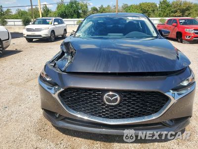 Piąte zdjęcie samochodu w środku: 2025 MAZDA 3 PREFERRED VIN:JM1BPACM6S1768135 - miniatura