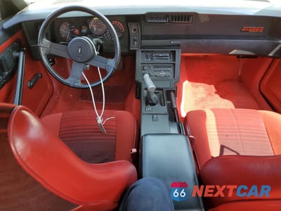 Zdjęcie 8 z 12 samochodu: 1985 CHEVROLET CAMARO VIN:1G1FP87H3FN141889 - miniatura
