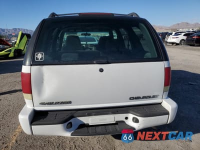 Zdjęcie 6 z 15 samochodu: 2002 CHEVROLET BLAZER VIN:1GNCS13WX2K155912 - miniatura